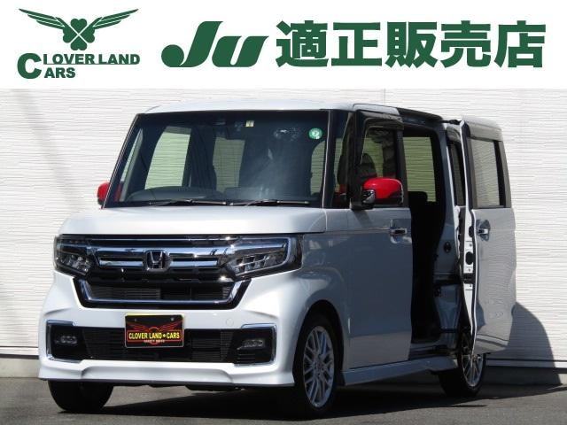Honda N-BOX CUSTOM 2022 — фото автомобиля 1