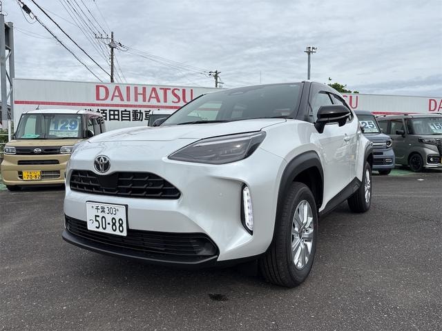Toyota YARIS CROSS 2026 — фото автомобиля