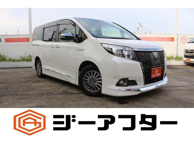 Toyota ESQUIRE 2016 — фото автомобиля 1