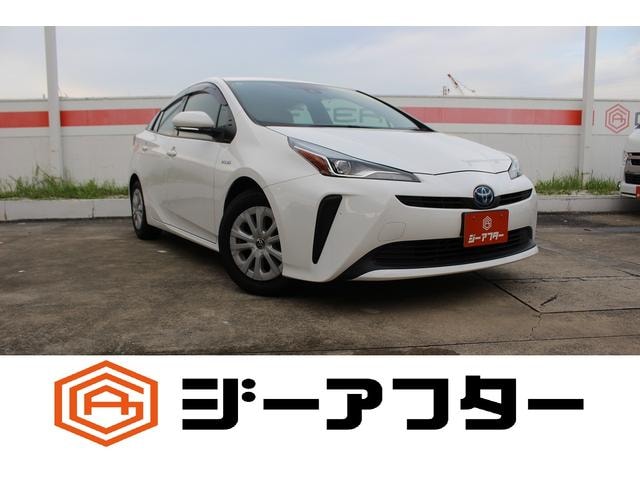 Toyota PRIUS 2019 — фото автомобиля 1
