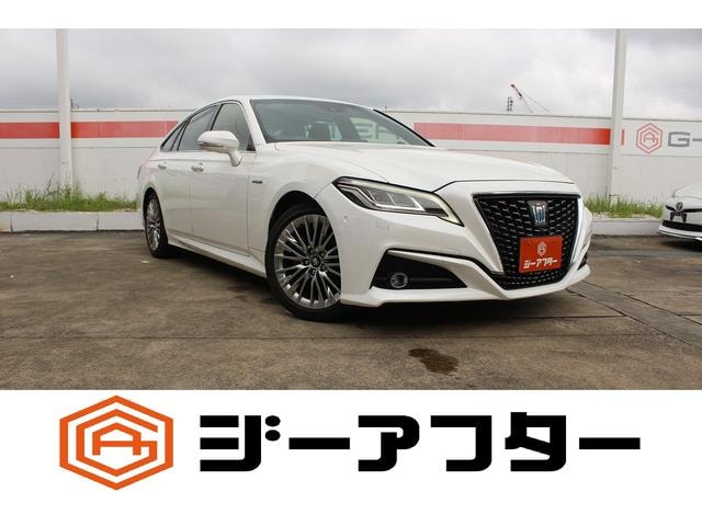 Toyota CROWN HYBRID 2018 — фото автомобиля