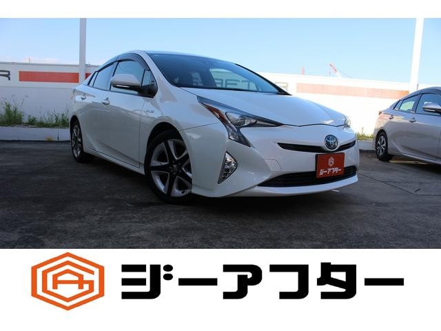 Toyota PRIUS 2016 — фото автомобиля 1