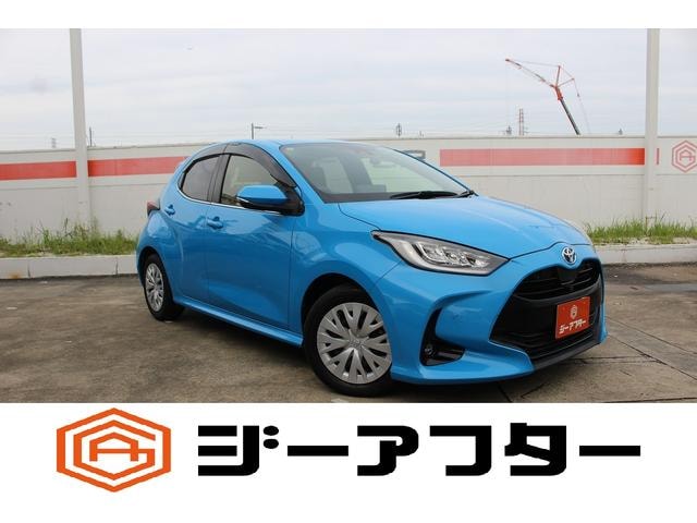 Toyota YARIS 2020 — фото автомобиля 1