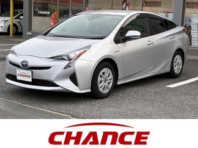 Toyota PRIUS 2016 — фото автомобиля 1
