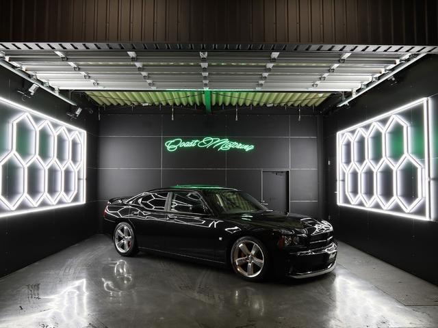 Dodge CHARGER 2008 — фото автомобиля 1