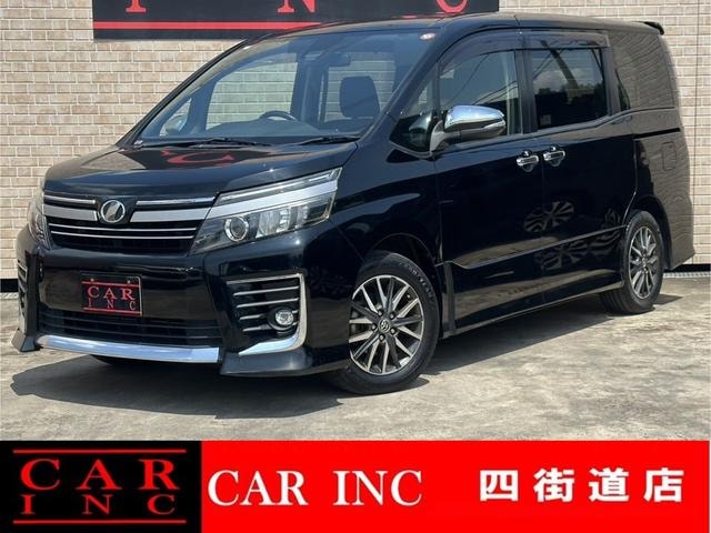 Toyota VOXY 2016 — фото автомобиля 1