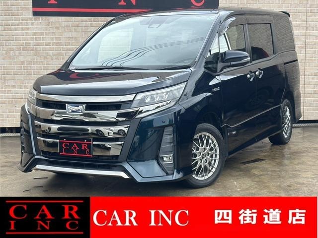 Toyota NOAH 2018 — фото автомобиля 1