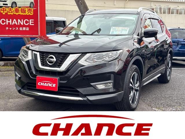 Nissan X-TRAIL 2017 — фото автомобиля 1