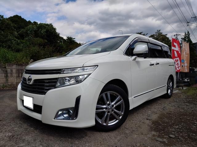 Nissan ELGRAND 2012 — фото автомобиля