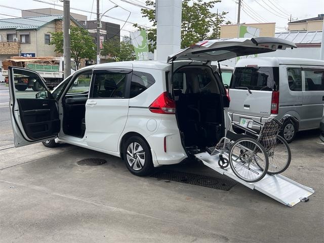 Honda FREED PLUS HYBRID 2017 — фото автомобиля