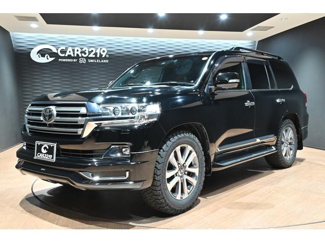 Toyota LAND CRUISER 2018 — фото автомобиля