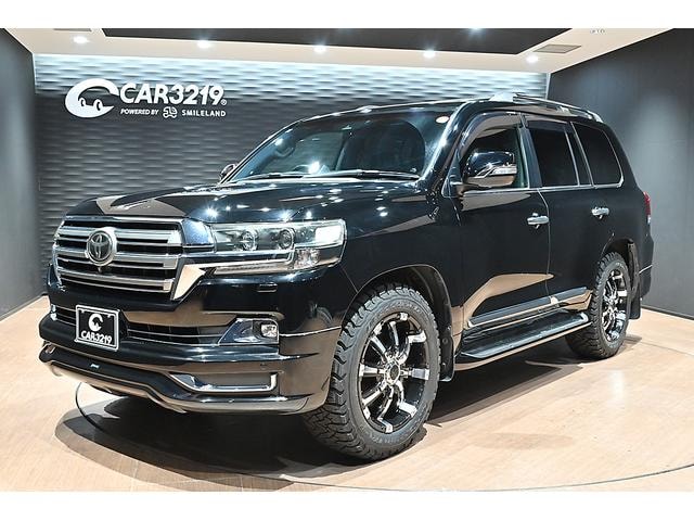 Toyota LAND CRUISER 2017 — фото автомобиля