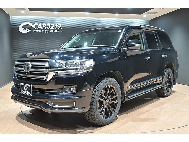 Toyota LAND CRUISER 2016 — фото автомобиля