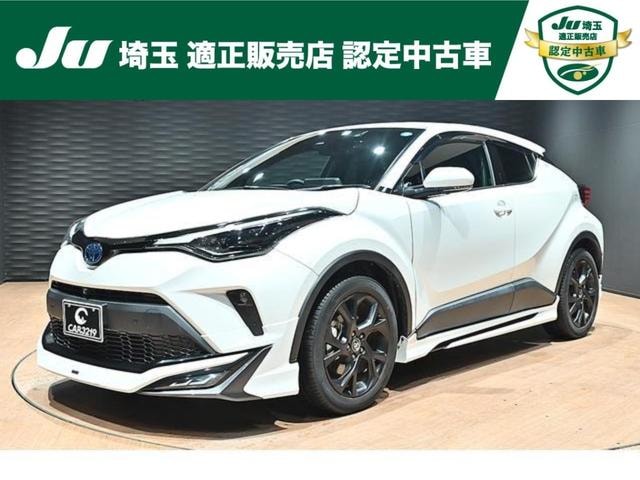 Toyota C-HR 2023 — фото автомобиля 1