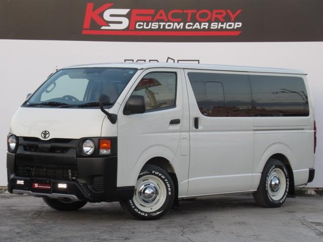 Toyota HIACE VAN 2018 — фото автомобиля 1