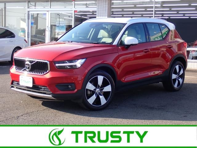Volvo XC40 2019 — фото автомобиля 1