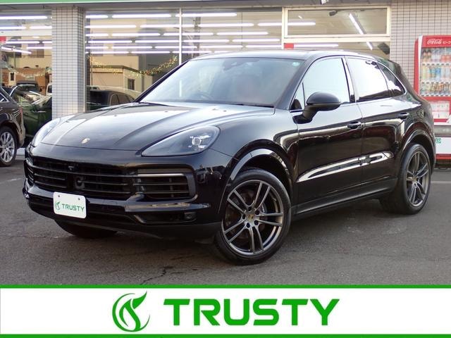 Porsche CAYENNE 2018 — фото автомобиля 1