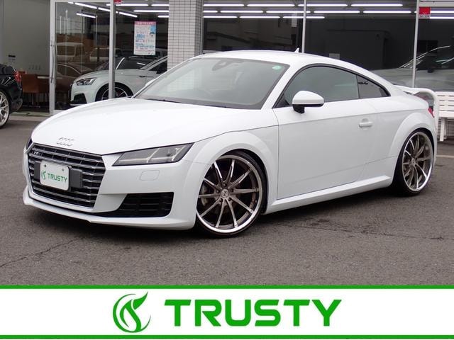 Audi TT COUPE 2015 — фото автомобиля 1