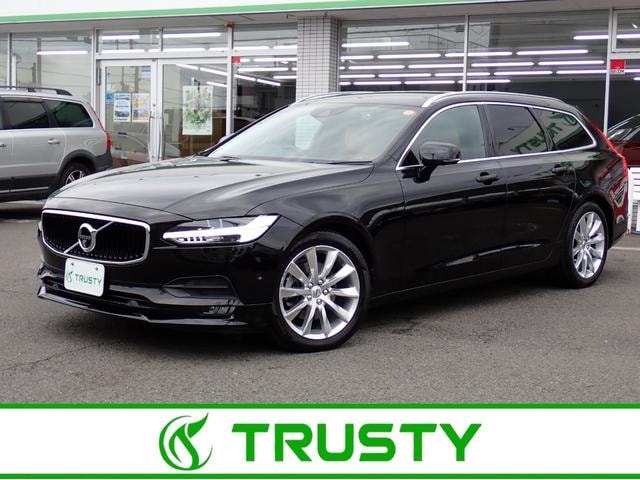 Volvo V90 2017 — фото автомобиля 1