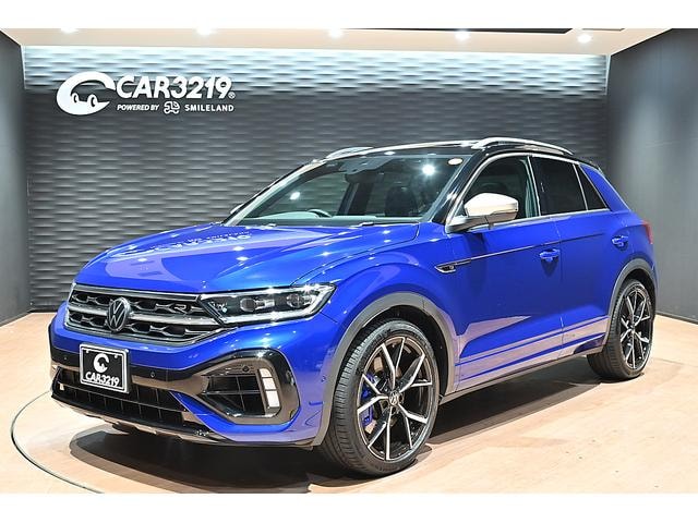 Volkswagen T-ROC 2023 — фото автомобиля 1