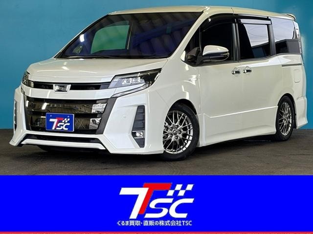 Toyota NOAH 2018 — фото автомобиля 1