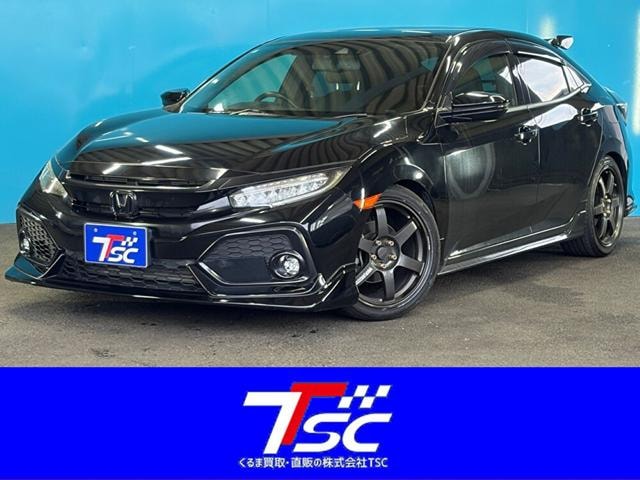Honda CIVIC 2018 — фото автомобиля 1