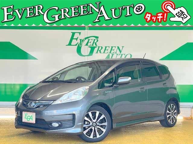 Honda FIT HYBRID 2013 — фото автомобиля 1