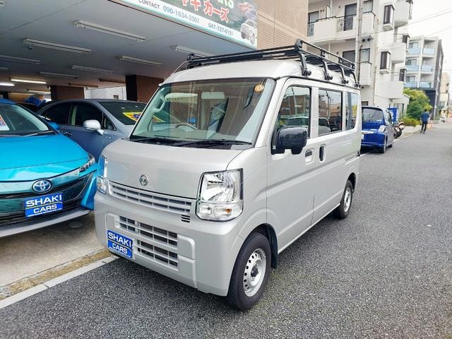 Nissan NV100CLIPPER VAN 2023 — фото автомобиля
