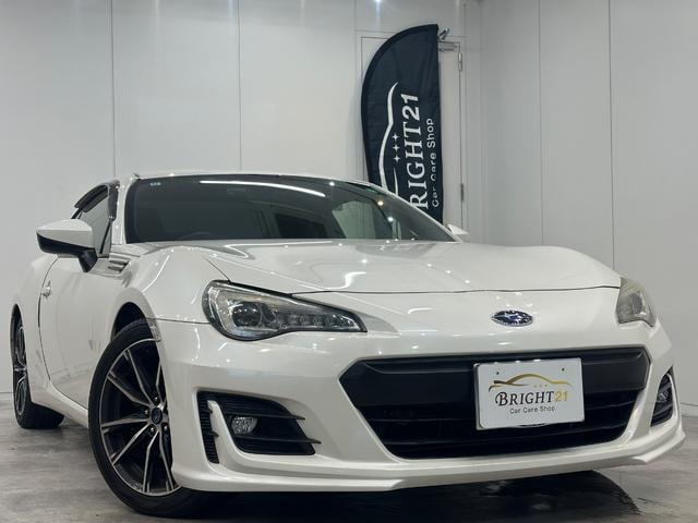 Subaru BRZ 2018 — фото автомобиля