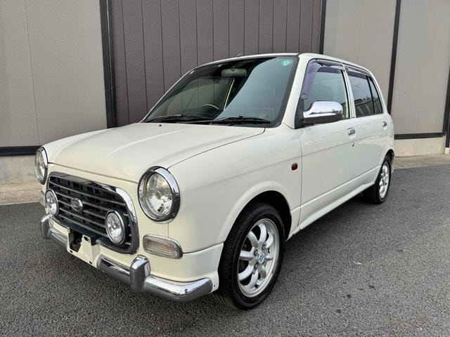 Daihatsu MIRA GINO 2004 — фото автомобиля