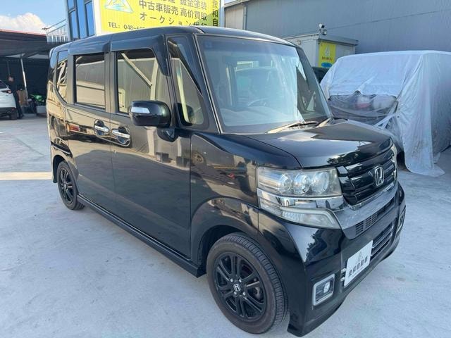 Honda N-BOX CUSTOM  — фото автомобиля 1