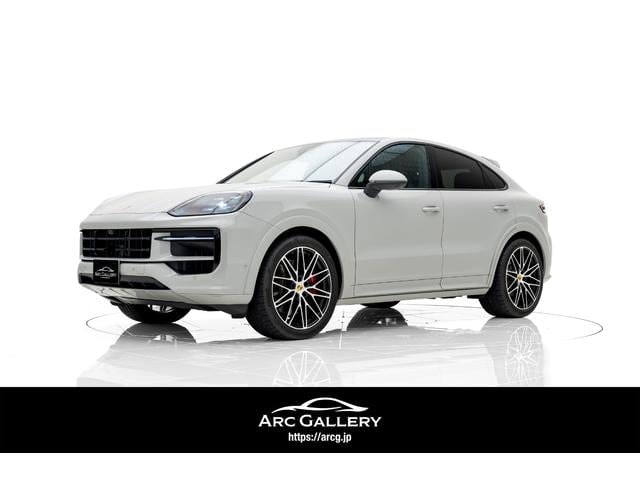 Porsche CAYENNE COUPE 2023 — фото автомобиля