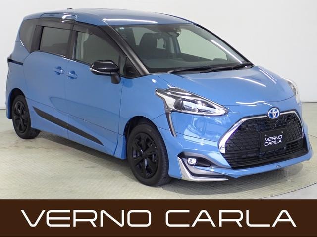 Toyota SIENTA 2022 — фото автомобиля 1