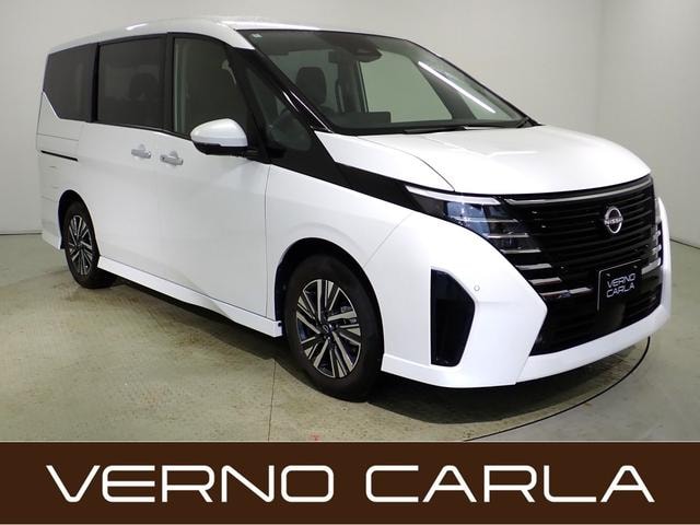 Nissan SERENA 2024 — фото автомобиля 1