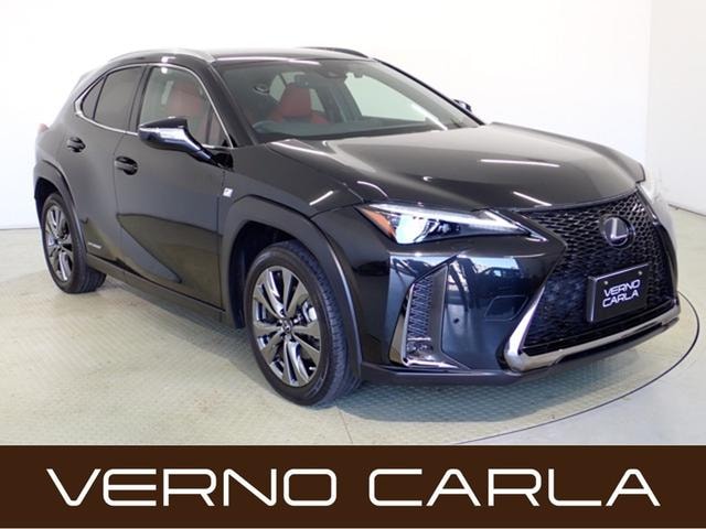 Lexus UX 2019 — фото автомобиля 1