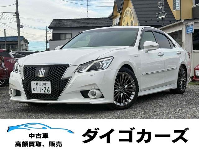 Toyota CROWN HYBRID 2013 — фото автомобиля