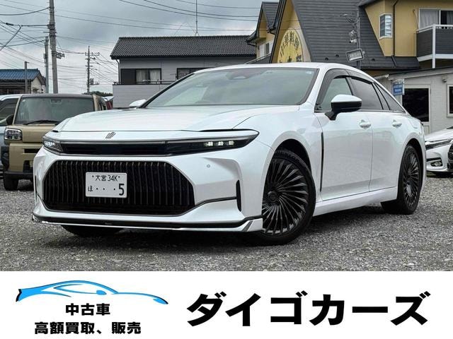 Toyota CROWN 2024 — фото автомобиля 1