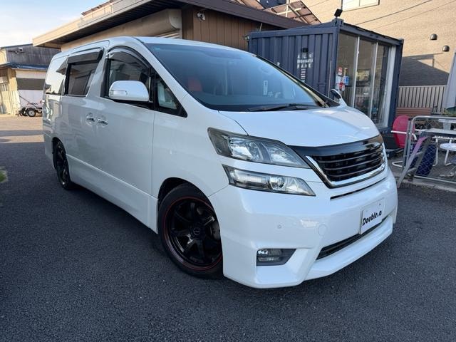 Toyota VELLFIRE 2008 — фото автомобиля 1