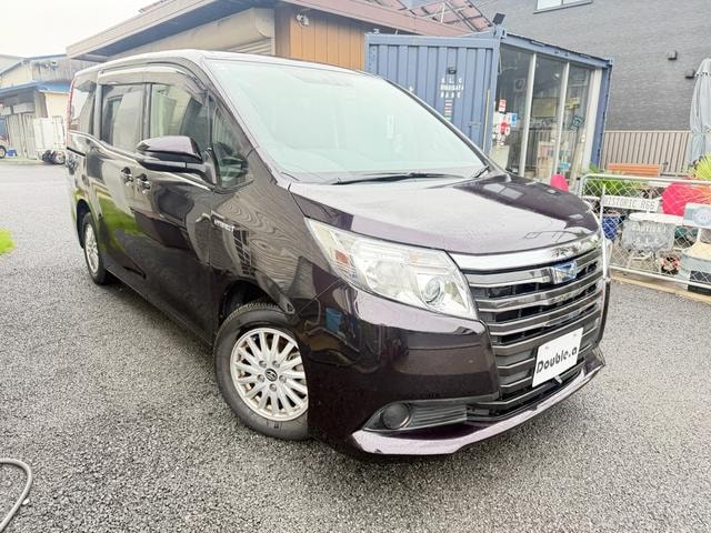 Toyota NOAH 2016 — фото автомобиля 1