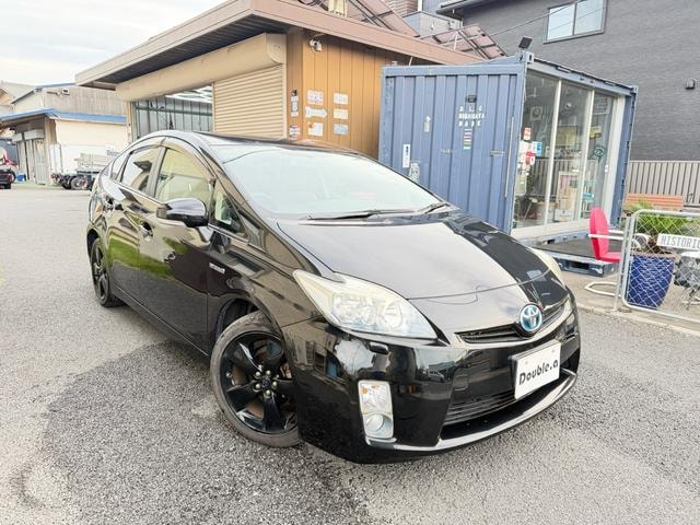 Toyota PRIUS 2010 — фото автомобиля