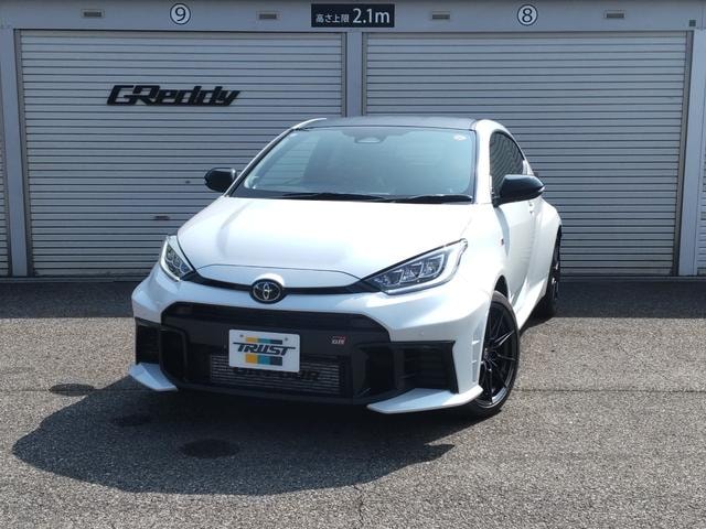 Toyota GR YARIS 2025 — фото автомобиля