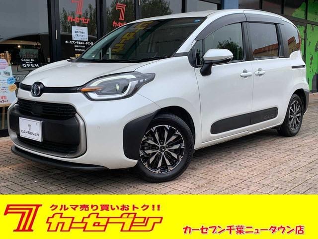 Toyota SIENTA 2024 — фото автомобиля 1
