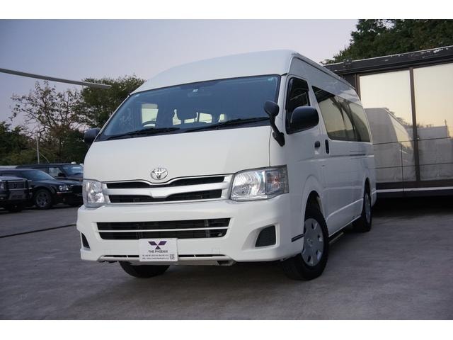 Toyota HIACE WAGON 2012 — фото автомобиля 1