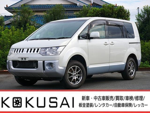 Mitsubishi DELICA D:5 2015 — фото автомобиля 1