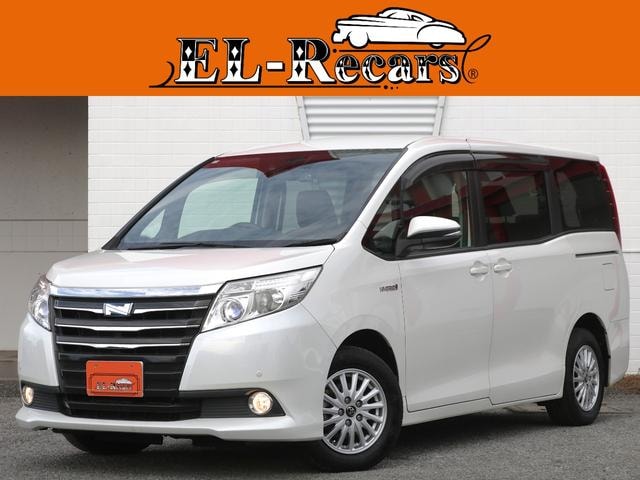 Toyota NOAH 2014 — фото автомобиля 1