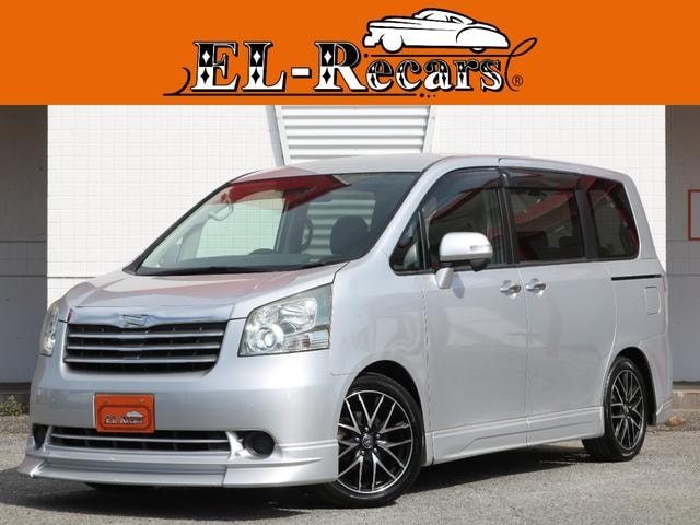 Toyota NOAH 2009 — фото автомобиля