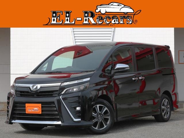 Toyota VOXY 2018 — фото автомобиля 1