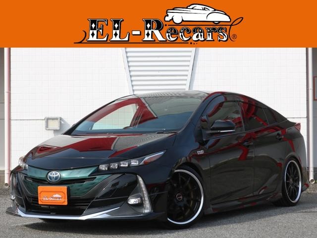 Toyota PRIUS PHV 2017 — фото автомобиля 1