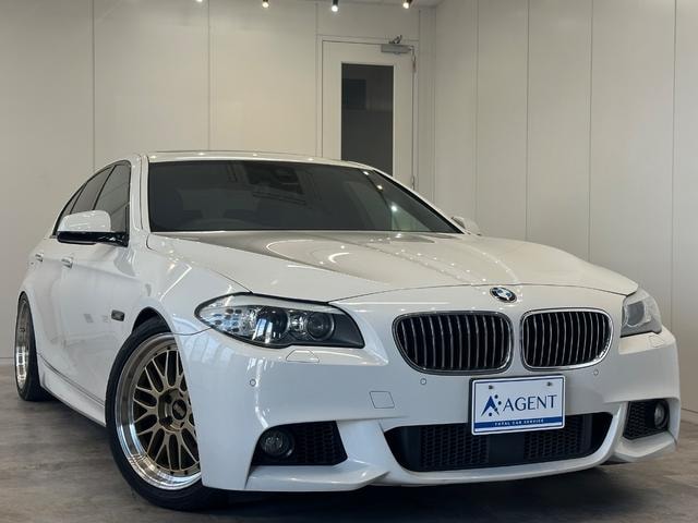Bmw 5 SERIES 2013 — фото автомобиля 1