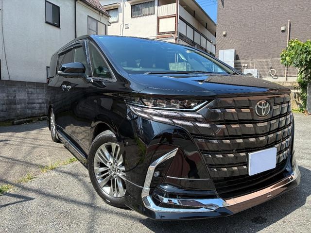 Toyota ALPHARD 2025 — фото автомобиля